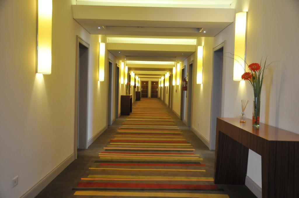 Antu Malal Hotel Пласа-Уинкуль Экстерьер фото