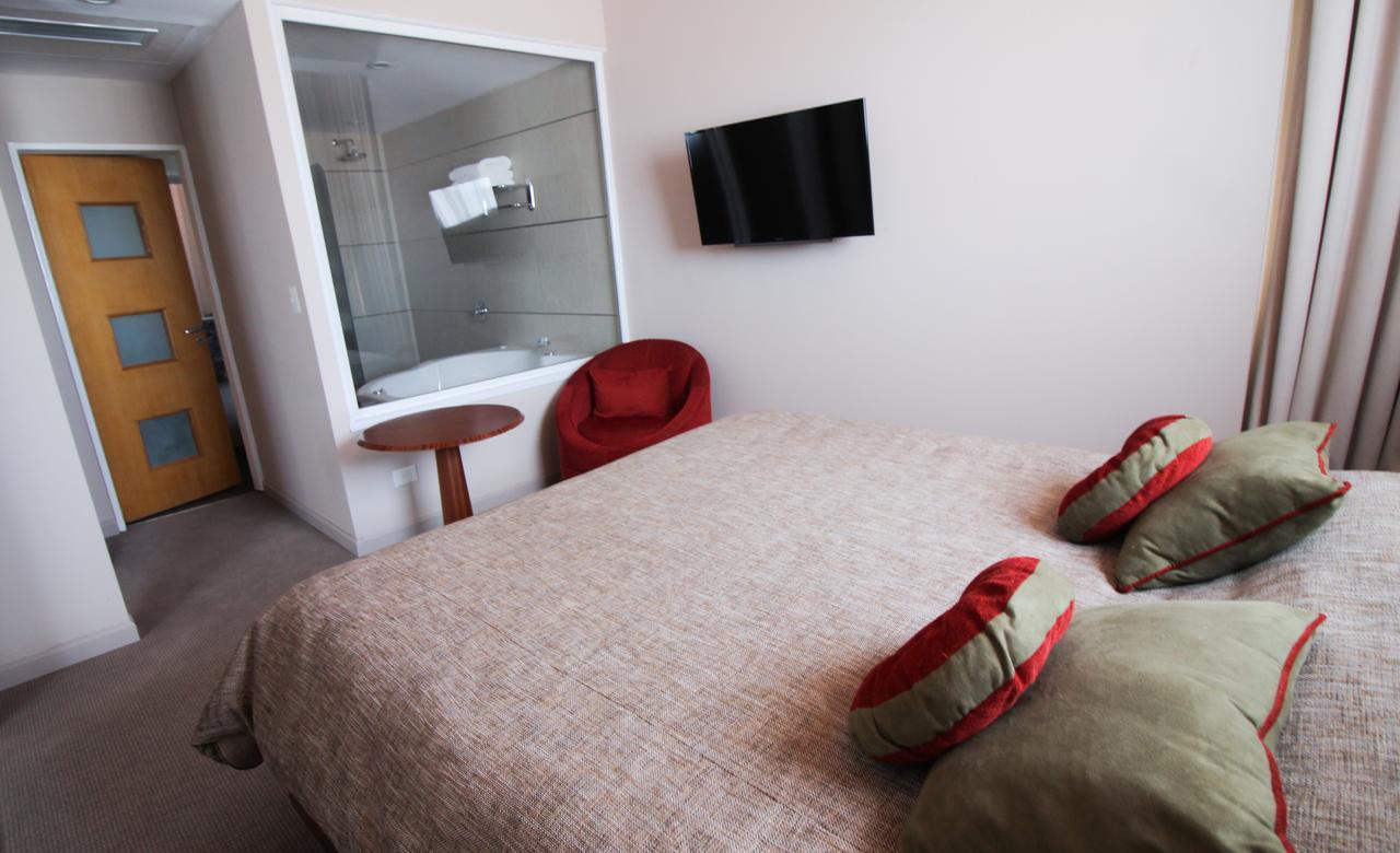 Antu Malal Hotel Пласа-Уинкуль Экстерьер фото