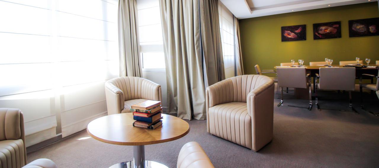 Antu Malal Hotel Пласа-Уинкуль Экстерьер фото