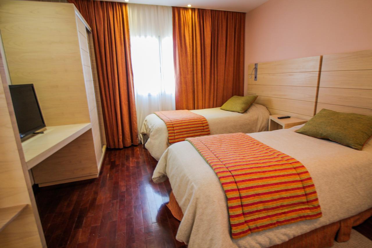 Antu Malal Hotel Пласа-Уинкуль Экстерьер фото