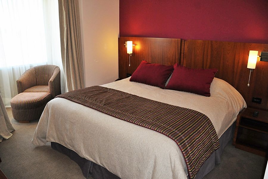 Antu Malal Hotel Пласа-Уинкуль Экстерьер фото